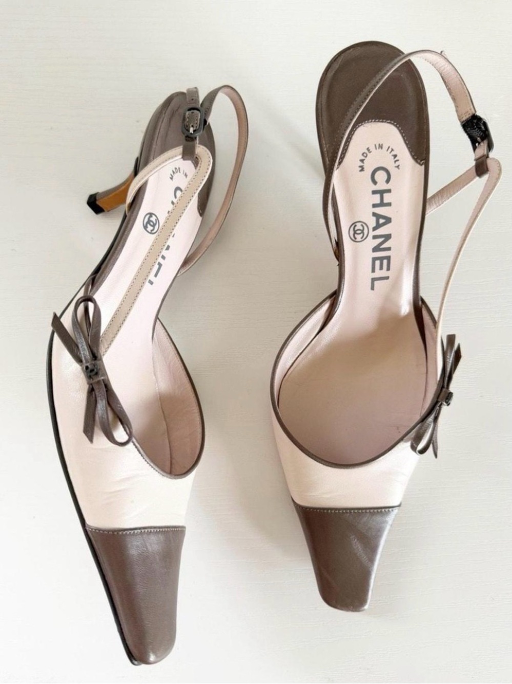 CHANEL Two-Tone Cream and Brown Slingback Pumps